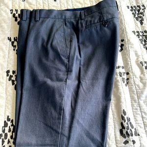 Banana Republic Mens Dress pants. Rarely worn.